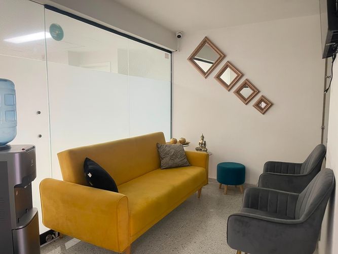 Consultorio en venta en El Poblado, Medellín, 123 m² · foto 14 de 20
