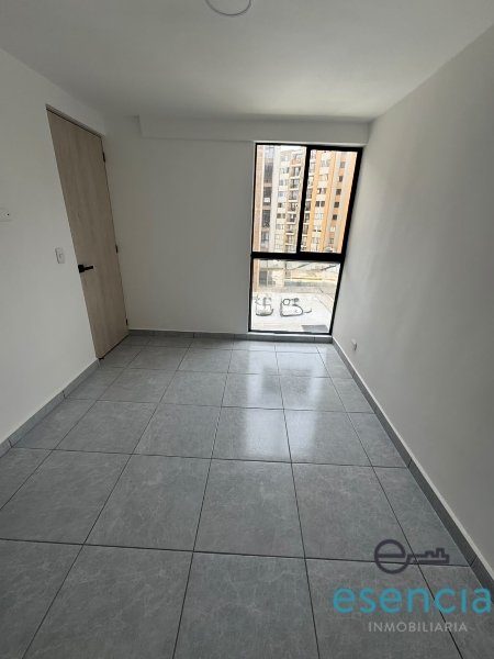 Apartamento en arriendo en Cimarronas, Rionegro · foto 7 de 12