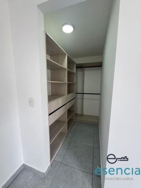 Apartamento en arriendo en Cimarronas, Rionegro · foto 11 de 12