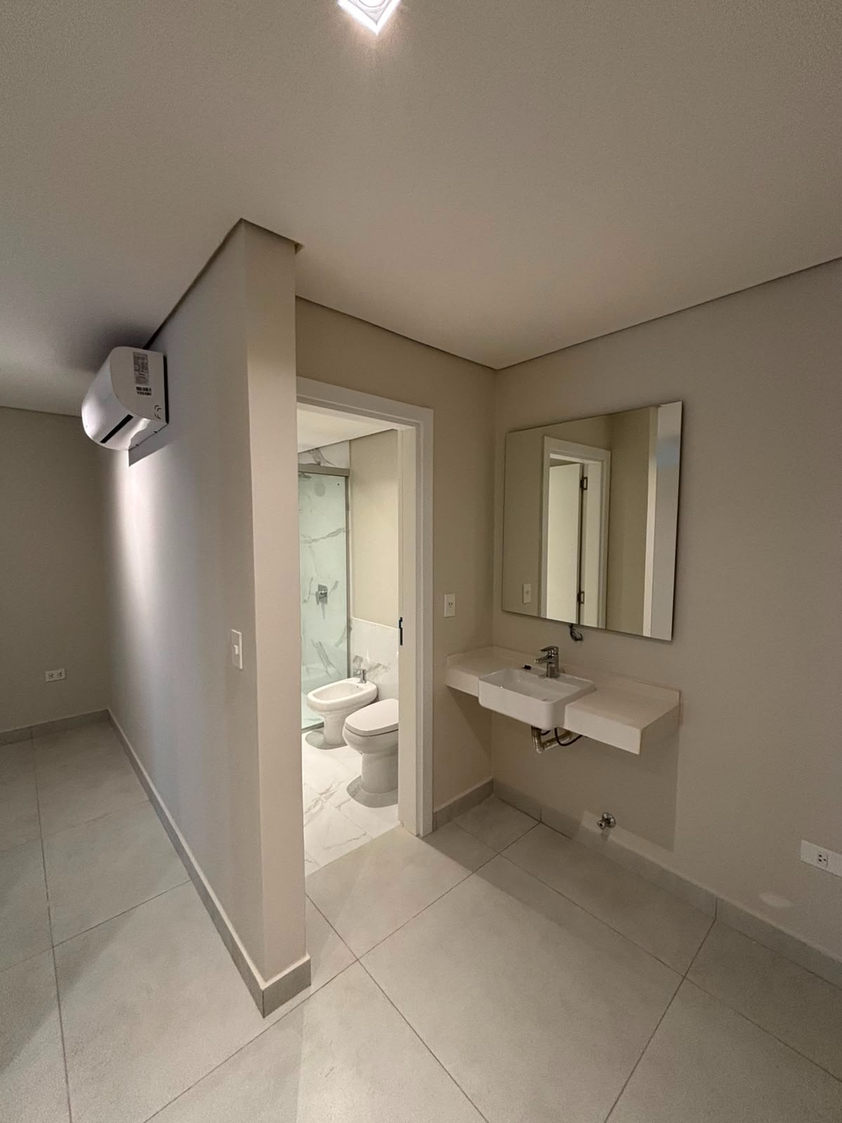 Alquilo Departamento tipo duplex Civis Mariscal — foto 3