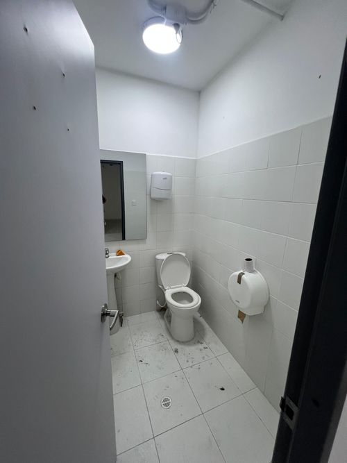 Local en arriendo en Zona Industrial La Rosa, Dosquebradas, 207 m² · foto 2 de 8