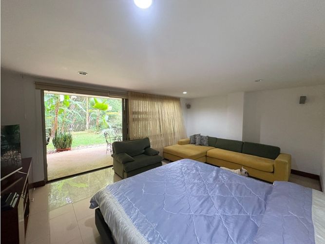 Casa de 3 alcobas en venta en Cumbres, Envigado, 282 m² · foto 5 de 15