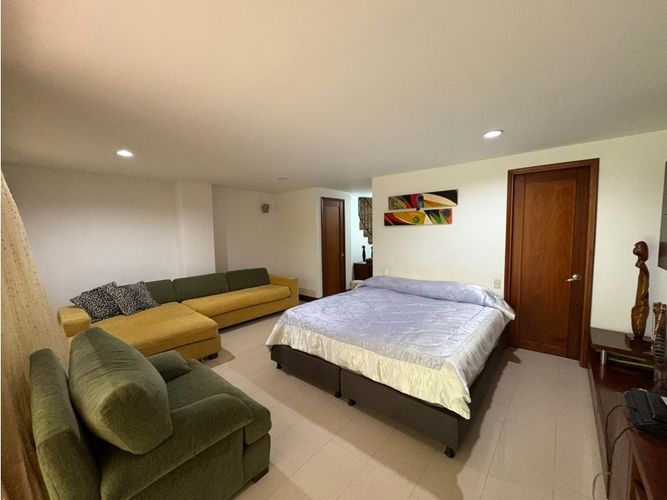 Casa de 3 alcobas en venta en Cumbres, Envigado, 282 m² · foto 6 de 15