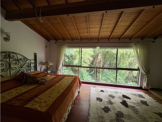 Casa de 3 alcobas en venta en Cumbres, Envigado, 282 m² · foto 9 de 15