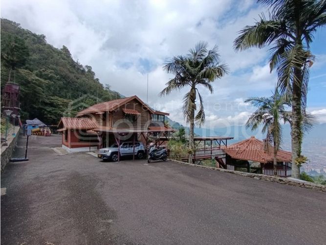 Finca en venta en Las Palmas, Medellín, 6439 m² · foto 6 de 24