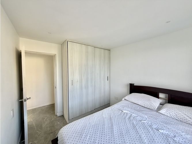 Apartamento de 3 alcobas en venta en Santa Anita, Cali, 74 m² · foto 12 de 24