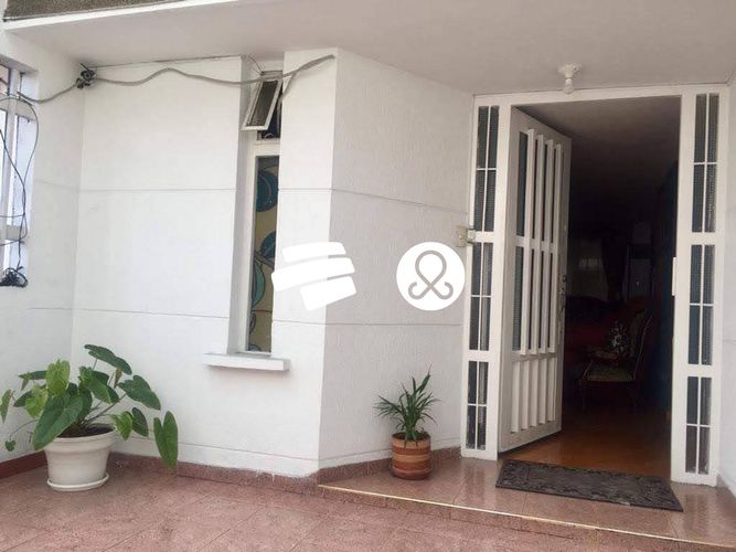 Casa de 9 alcobas en venta en Engativá, Bogotá, 330 m² · foto 6 de 19