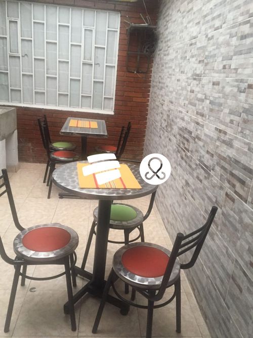 Casa de 9 alcobas en venta en Engativá, Bogotá, 330 m² · foto 17 de 19