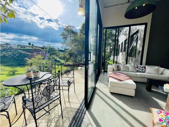 Casa de 3 alcobas en arriendo en La Mosquita, Rionegro, 290 m² · foto 6 de 23