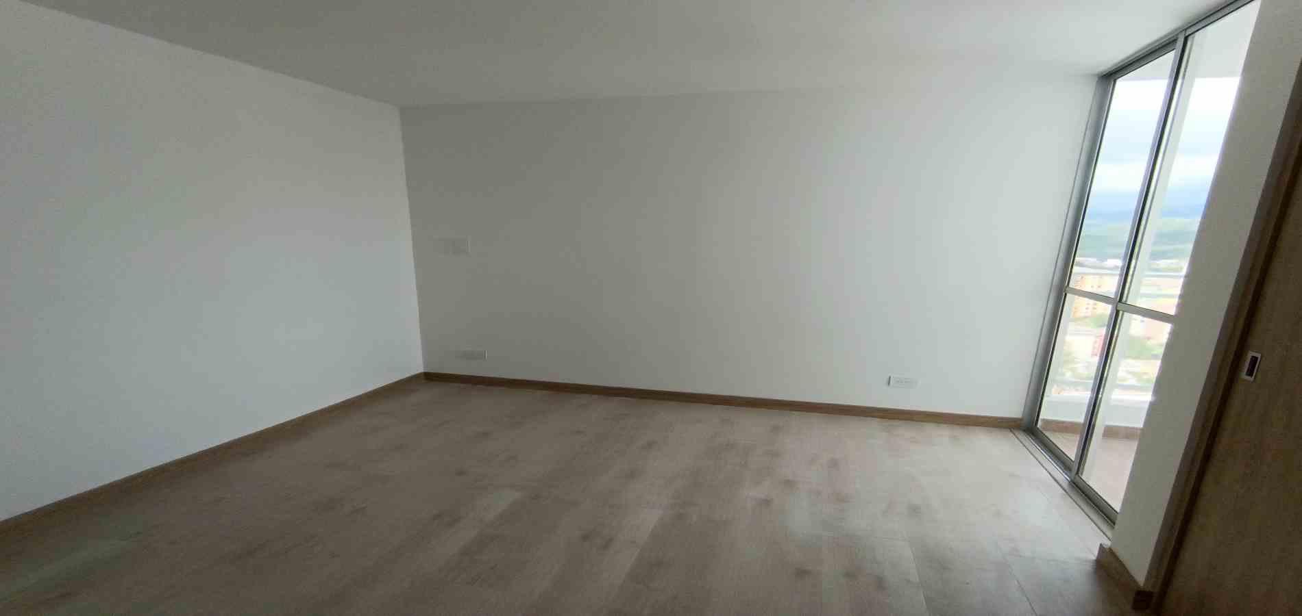 Apartamento en venta en Chipre, Manizales · foto 3 de 24