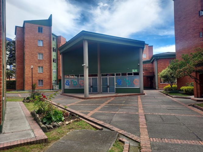 Apartamento de 2 alcobas en venta en Provivienda, Bogotá, 48 m² · foto 10 de 13