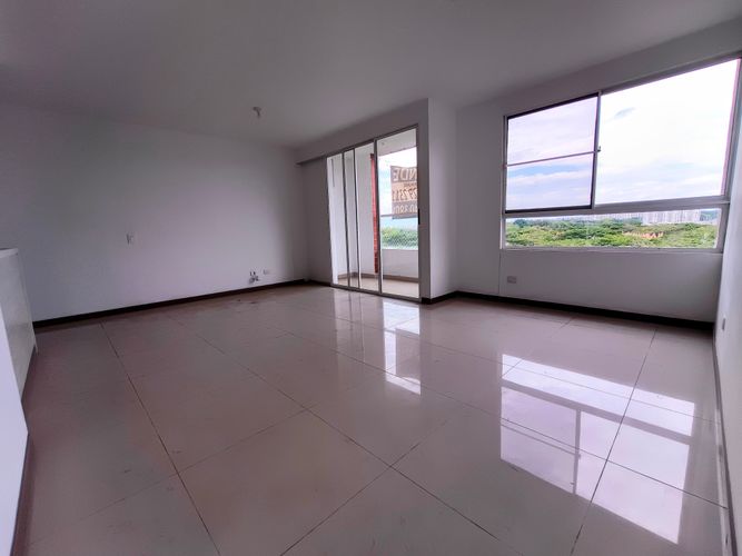 Apartamento de 3 alcobas en venta en Valle Del Lili, Cali, 85 m² · foto 4 de 22