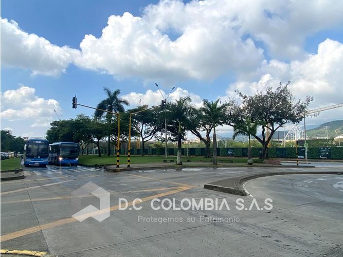 Local en venta en U. Dep. A. Galindo Plaza Toros, Cali, 76 m² · foto 14 de 15