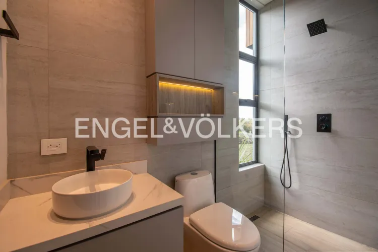 Casa de 4 alcobas en venta en Las Palmas, Envigado, 460 m² · foto 11 de 16