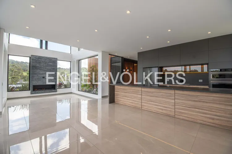 Casa de 4 alcobas en venta en Las Palmas, Envigado, 460 m² · foto 5 de 16