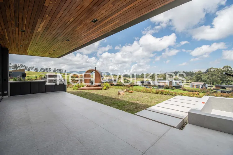 Casa de 4 alcobas en venta en Las Palmas, Envigado, 460 m² · foto 3 de 16