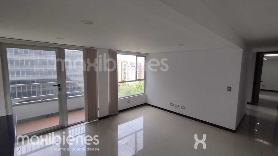 Apartamento de 3 alcobas en arriendo en Castropol, Medellín, 70 m² · foto 2 de 16