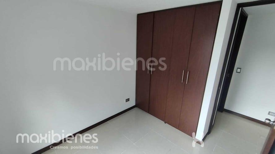 Apartamento de 3 alcobas en arriendo en Castropol, Medellín, 70 m² · foto 7 de 16