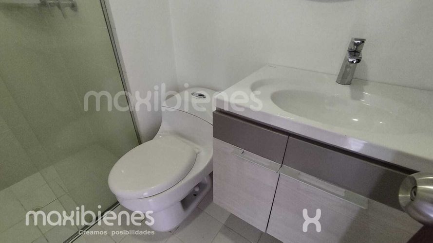 Apartamento de 3 alcobas en arriendo en Castropol, Medellín, 70 m² · foto 14 de 16