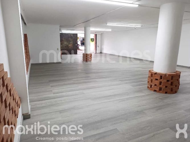 Local en arriendo en La Floresta, Medellín, 138 m² · foto 8 de 12