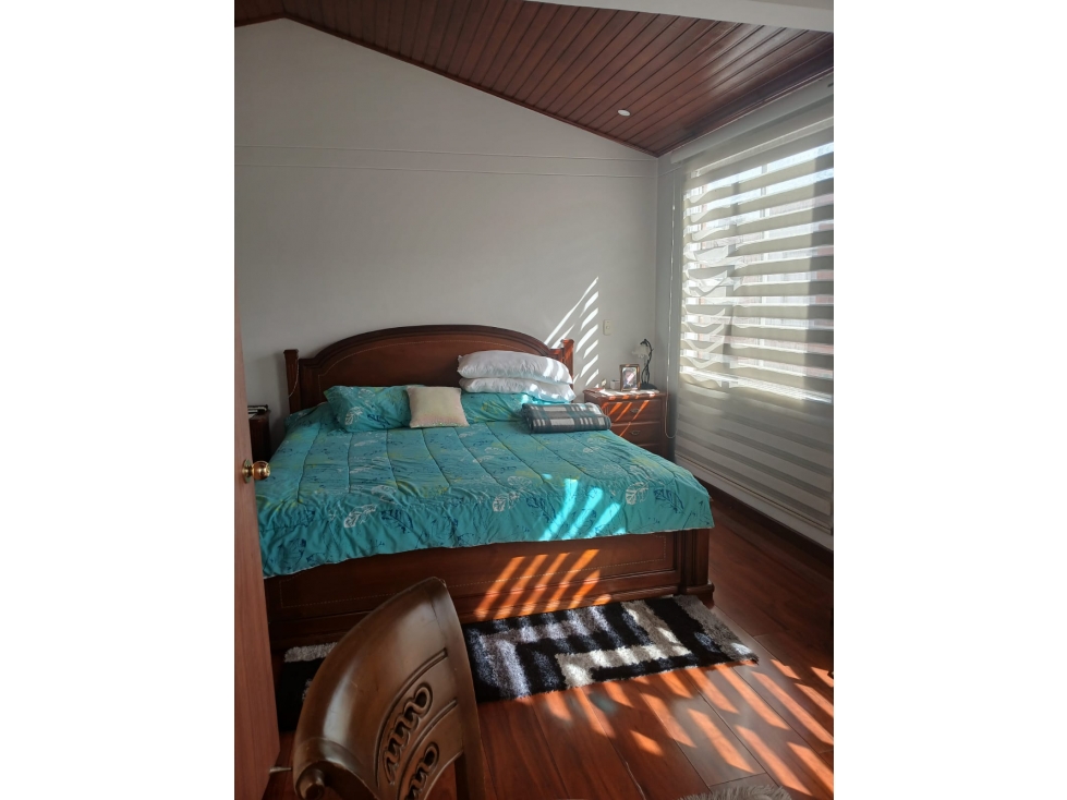 Casa en venta en Quinta Paredes, Bogotá · foto 10 de 19