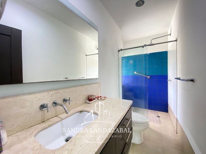 Casa de 3 alcobas en venta en Cabecera Del Llano, Bucaramanga, 290 m² · foto 4 de 24