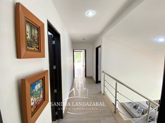 Casa de 3 alcobas en venta en Cabecera Del Llano, Bucaramanga, 290 m² · foto 17 de 24