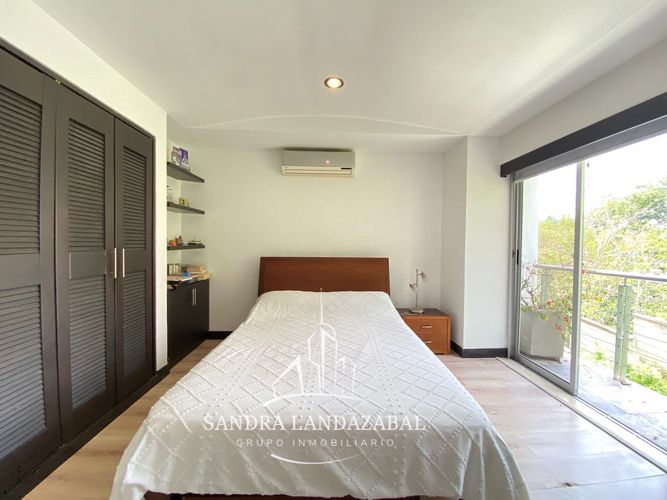 Casa de 3 alcobas en venta en Cabecera Del Llano, Bucaramanga, 290 m² · foto 11 de 24