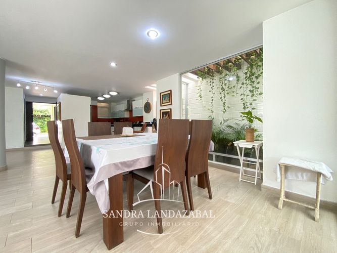 Casa de 3 alcobas en venta en Cabecera Del Llano, Bucaramanga, 290 m² · foto 15 de 24