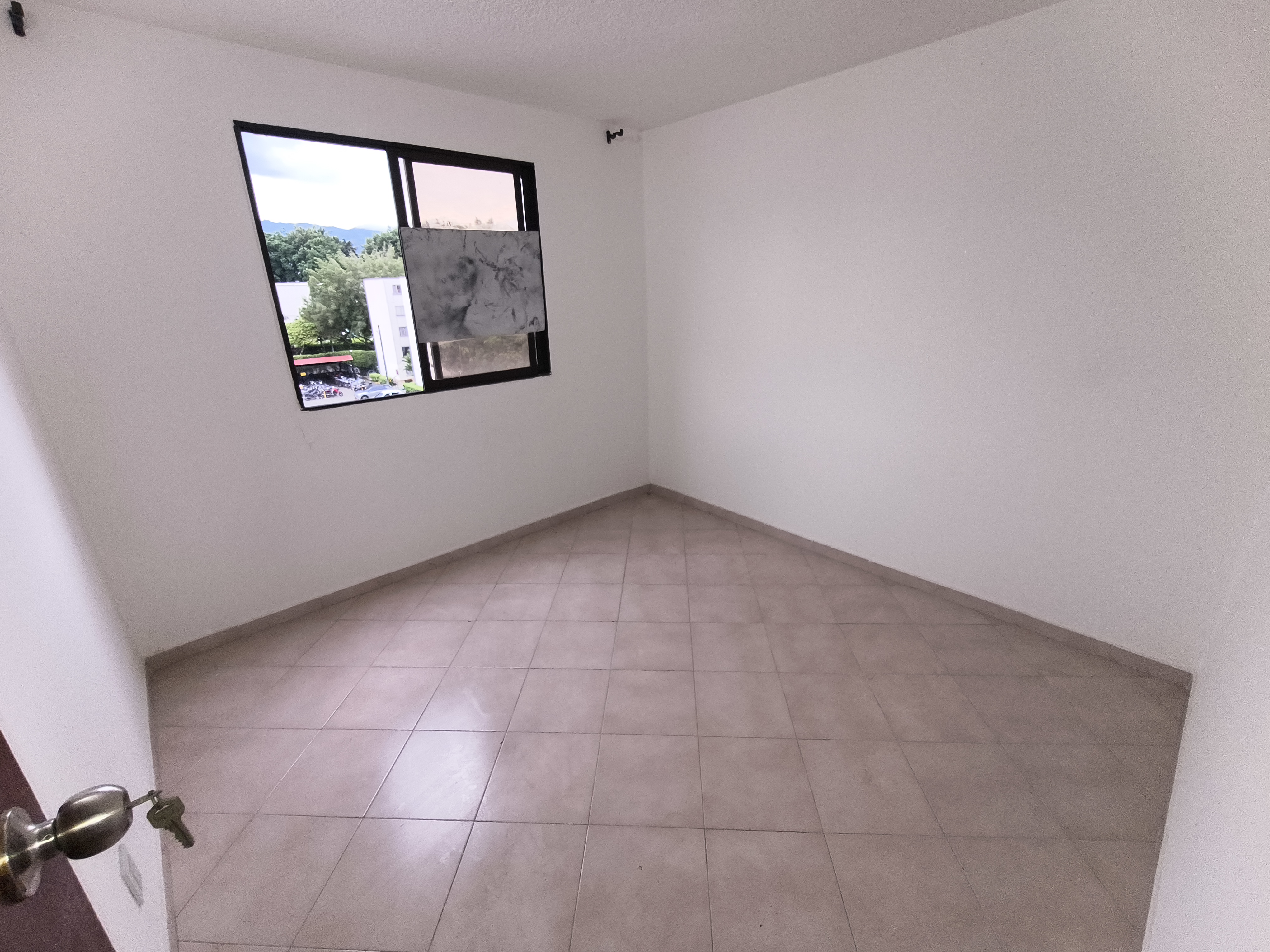 Apartamento en venta en Cañaverales, Cali · foto 8 de 11