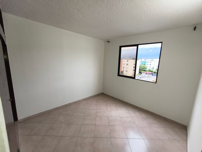 Apartamento en venta en Cañaverales, Cali · foto 9 de 11
