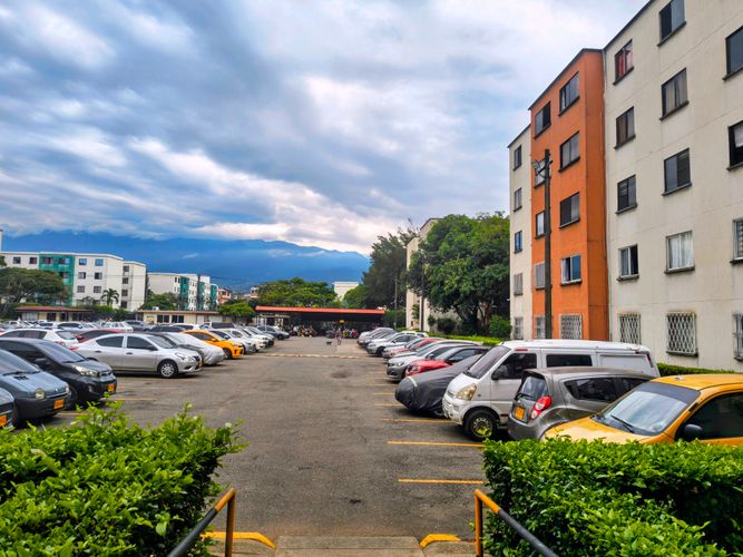 Apartamento en venta en Cañaverales, Cali · foto 10 de 11