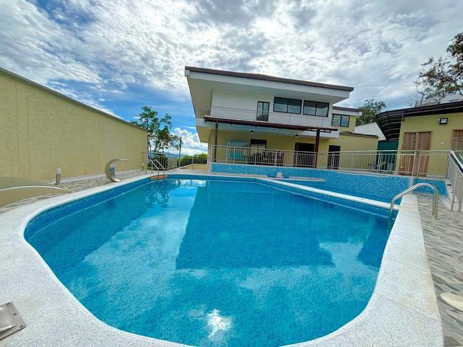 Casa de 6 alcobas en venta en Centro, Piedecuesta, 600 m² · foto 6 de 13