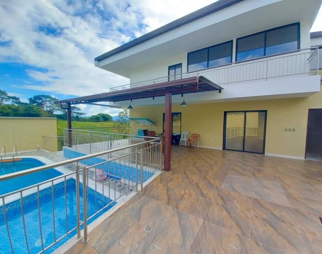 Casa de 6 alcobas en venta en Centro, Piedecuesta, 600 m² · foto 13 de 13