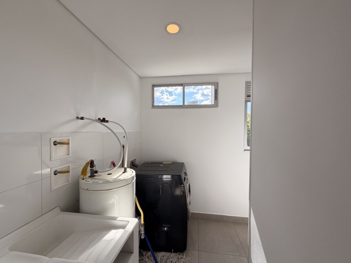 Apartamento en arriendo en El Poblado, Medellín · foto 19 de 24