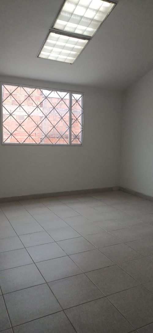Casa de 3 alcobas en venta en Nueva Marsella, Bogotá, 187 m² · foto 4 de 17