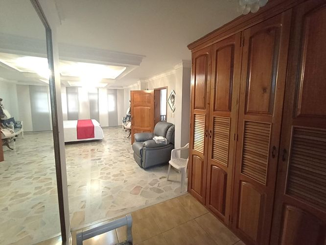 Casa de 6 alcobas en venta en Provenza, Bucaramanga, 341 m² · foto 18 de 24