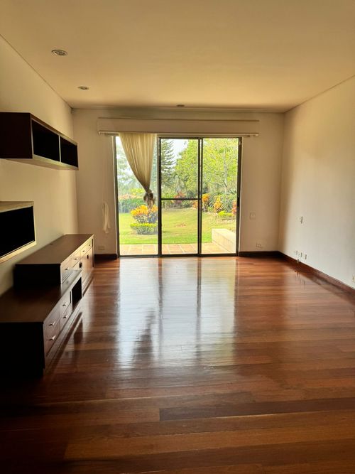 Casa de 3 alcobas en venta en Ciudad Jardin, Cali, 450 m² · foto 4 de 20