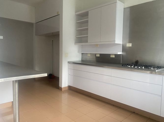 Casa de 3 alcobas en venta en Ciudad Jardin, Cali, 450 m² · foto 6 de 20