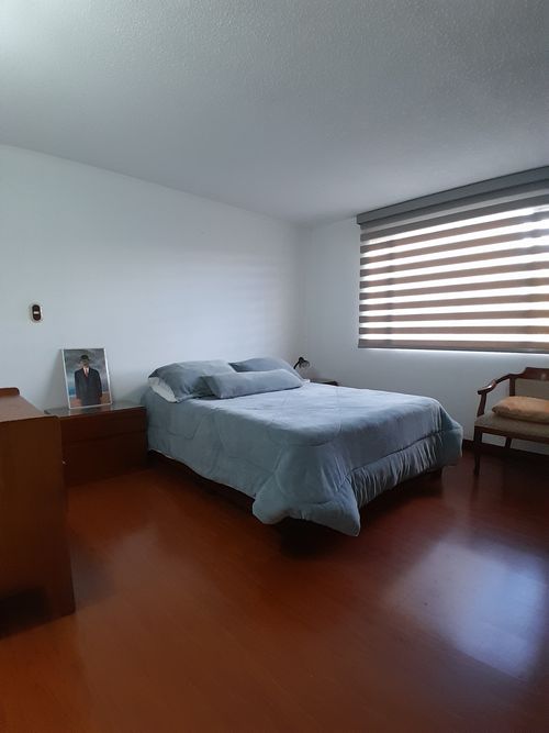 Apartamento de 3 alcobas en venta en Usatama, Bogotá, 75 m² · foto 2 de 13