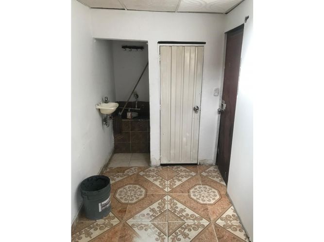 Local en venta en Sector Parque Valencia, Armenia, 55 m² · foto 6 de 8
