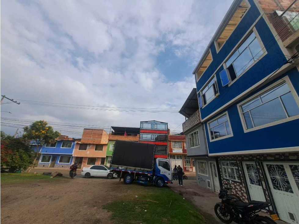 Casa en venta en Antonia Santos, Bogotá · foto 3 de 24