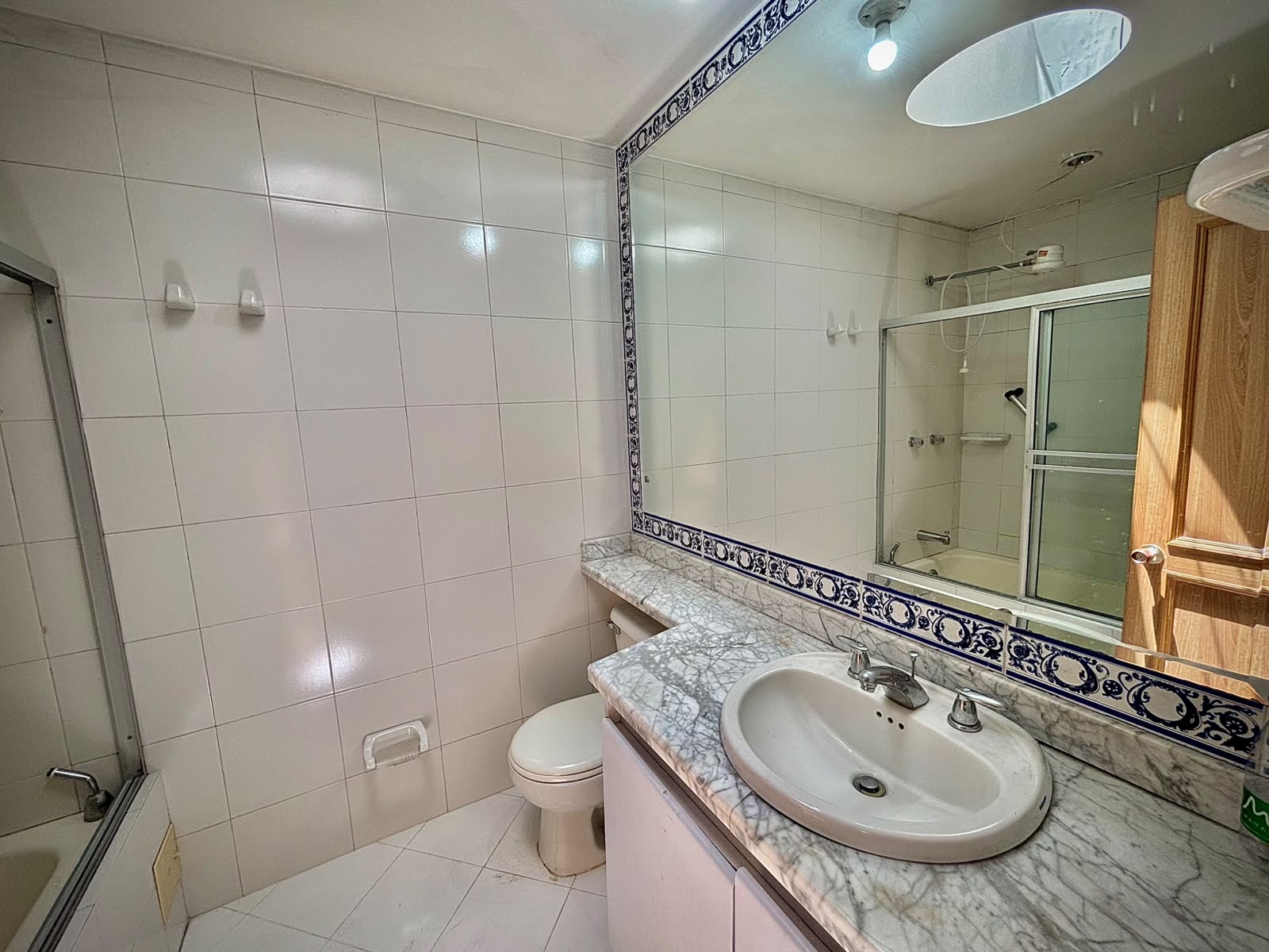 Casa en venta en Hayuelos, Bogotá · foto 8 de 24