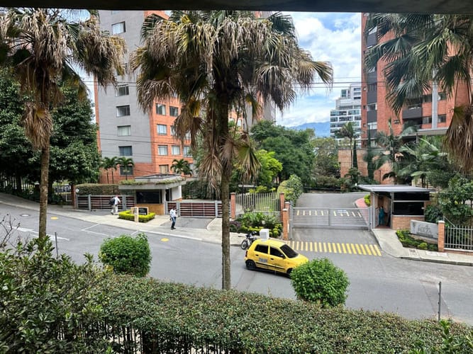Apartamento de 3 alcobas en venta en Los Balsos, Medellín, 134 m² · foto 16 de 24