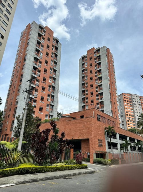 Apartamento de 3 alcobas en venta en Los Balsos, Medellín, 134 m² · foto 23 de 24