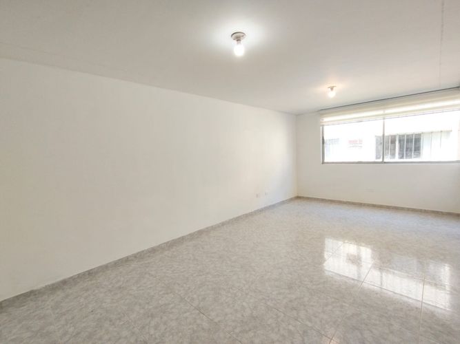 Apartamento de 3 alcobas en venta en Seminario, Cali, 82 m² · foto 4 de 19