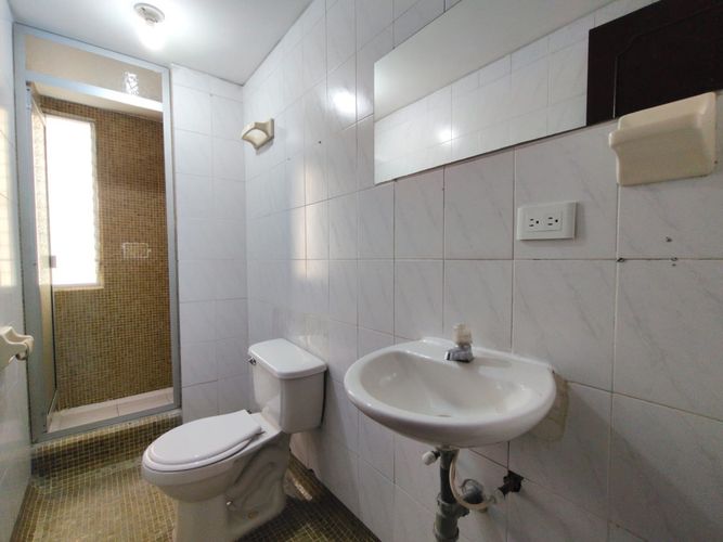 Apartamento de 3 alcobas en venta en Seminario, Cali, 82 m² · foto 11 de 19