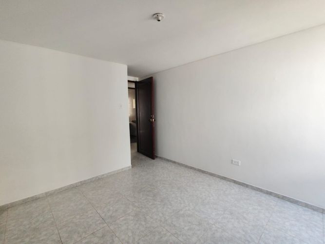 Apartamento de 3 alcobas en venta en Seminario, Cali, 82 m² · foto 13 de 19