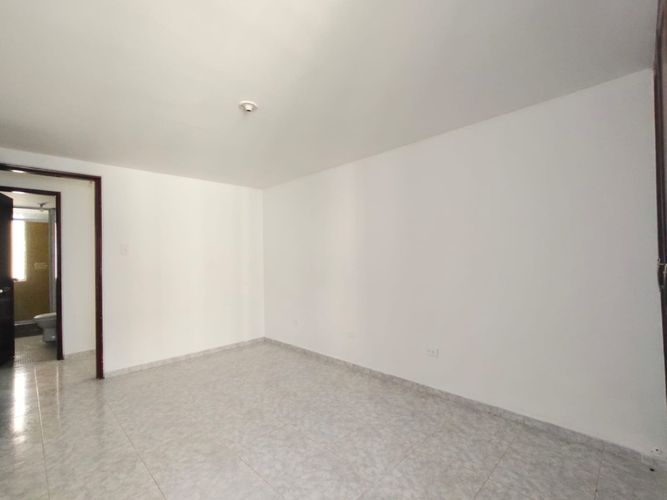 Apartamento de 3 alcobas en venta en Seminario, Cali, 82 m² · foto 15 de 19