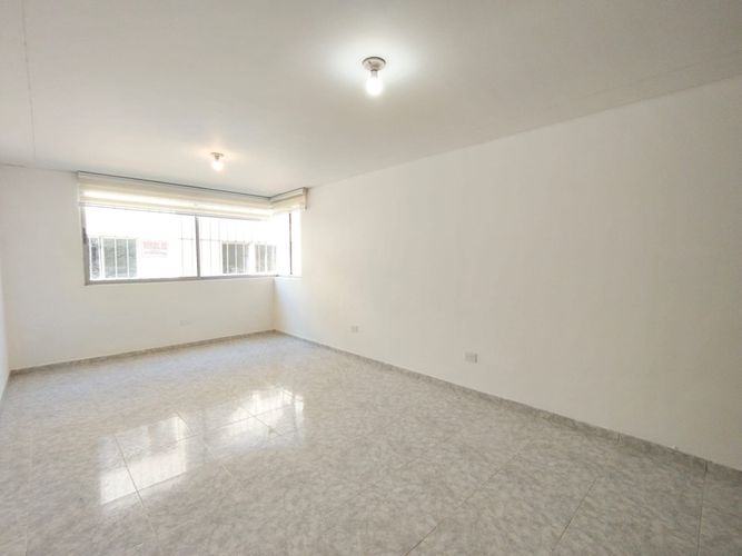 Apartamento de 3 alcobas en venta en Seminario, Cali, 82 m² · foto 17 de 19